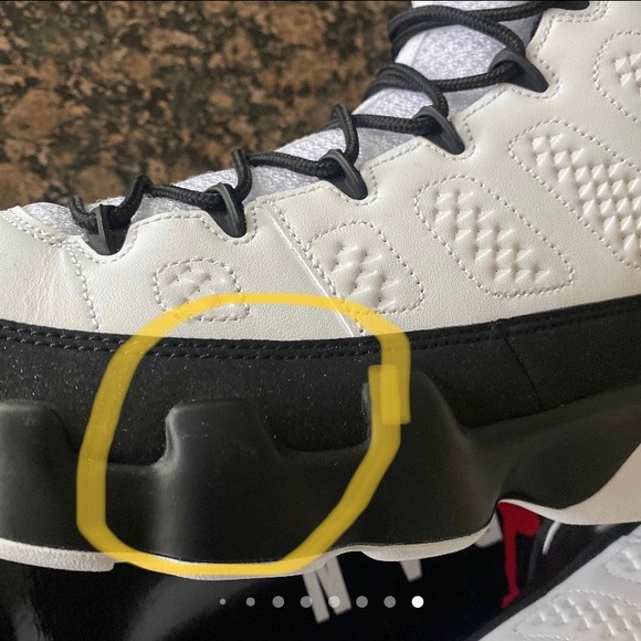 Air Jordan Retro 9 “University Blue” - Picture 7 of 7